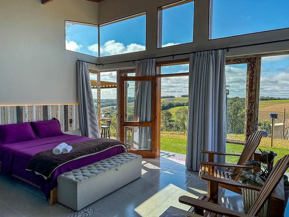 Cabana com jacuzzi e churrasqueira Ibiuna SP in Ibiuna, Brasil
