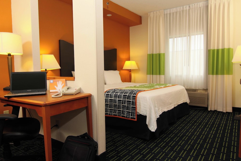 Fairfield Inn & Suites Fargo - photo 10