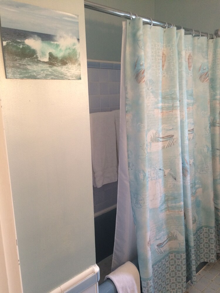 Harborview Inn - photo 11