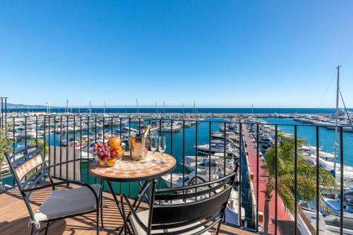 First Line Penthouse in Puerto Banus — 4-Star Luxury Hotel in Marbella, Spain
