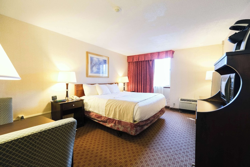 Fireside Inn & Suites Portland - photo 42