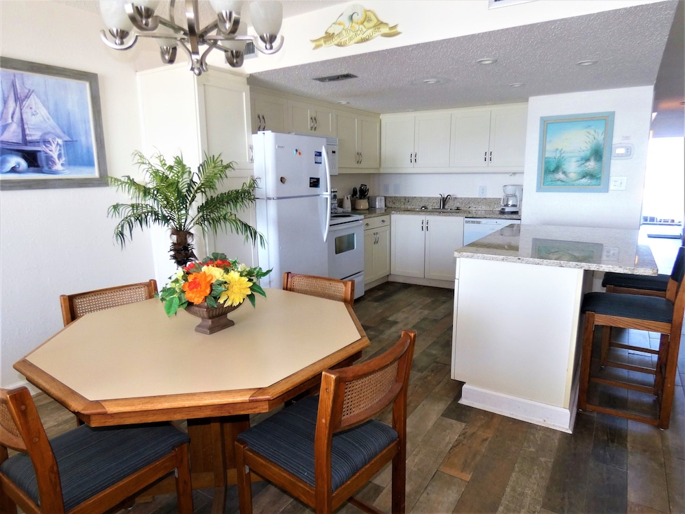 0308 Waters Edge Resort 1 Bedroom Condo by Redawning - photo 19