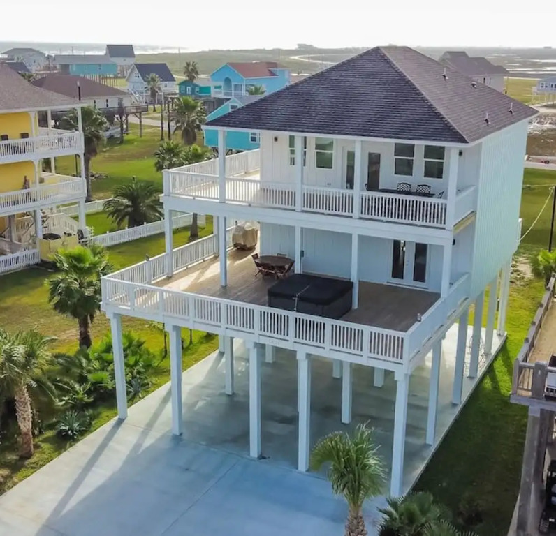 Unforgettable Vacation Getaway In Treasure Island in Freeport, United States