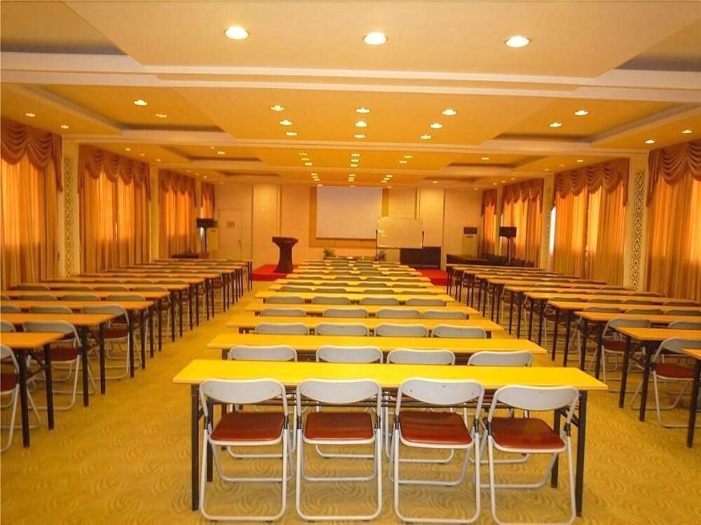 Li Feng - last minute hotel in Guilin
