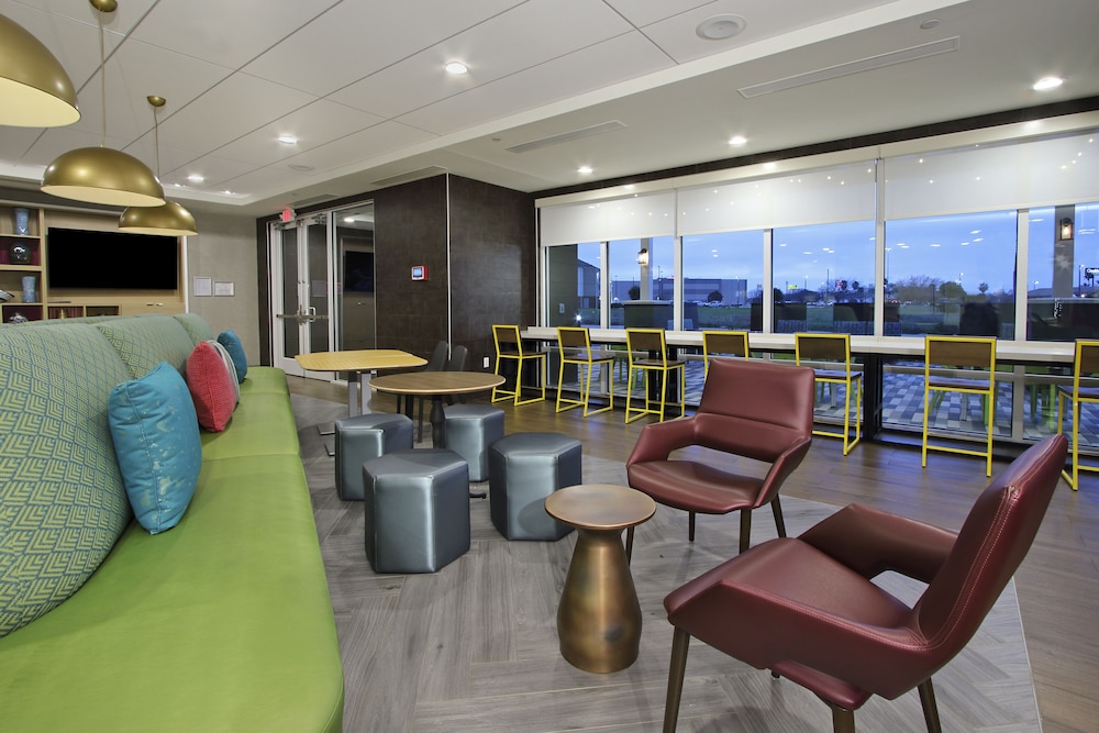 Home2 Suites by Hilton Beaumont - photo 7