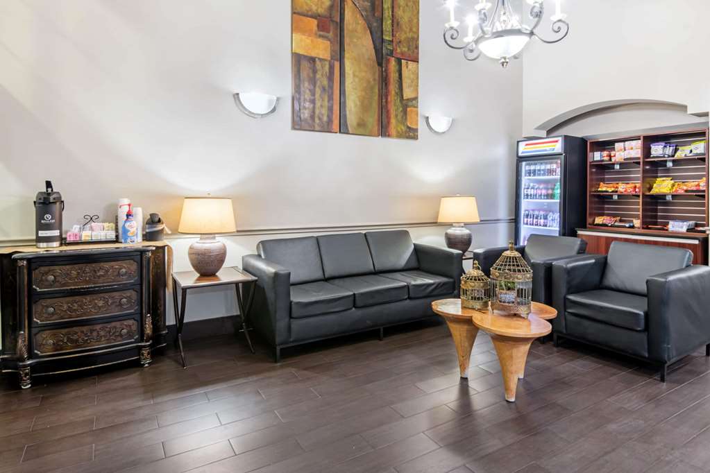 La Quinta Inn by Wyndham San Antonio Brooks City Base - photo 8