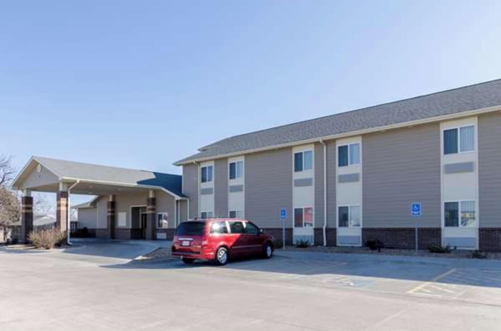 Park View Inn & Suites Hoisington - photo 63