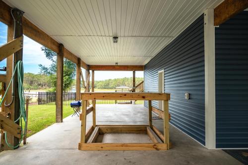Waterway Haven by Oak Island Accommodations - photo 22