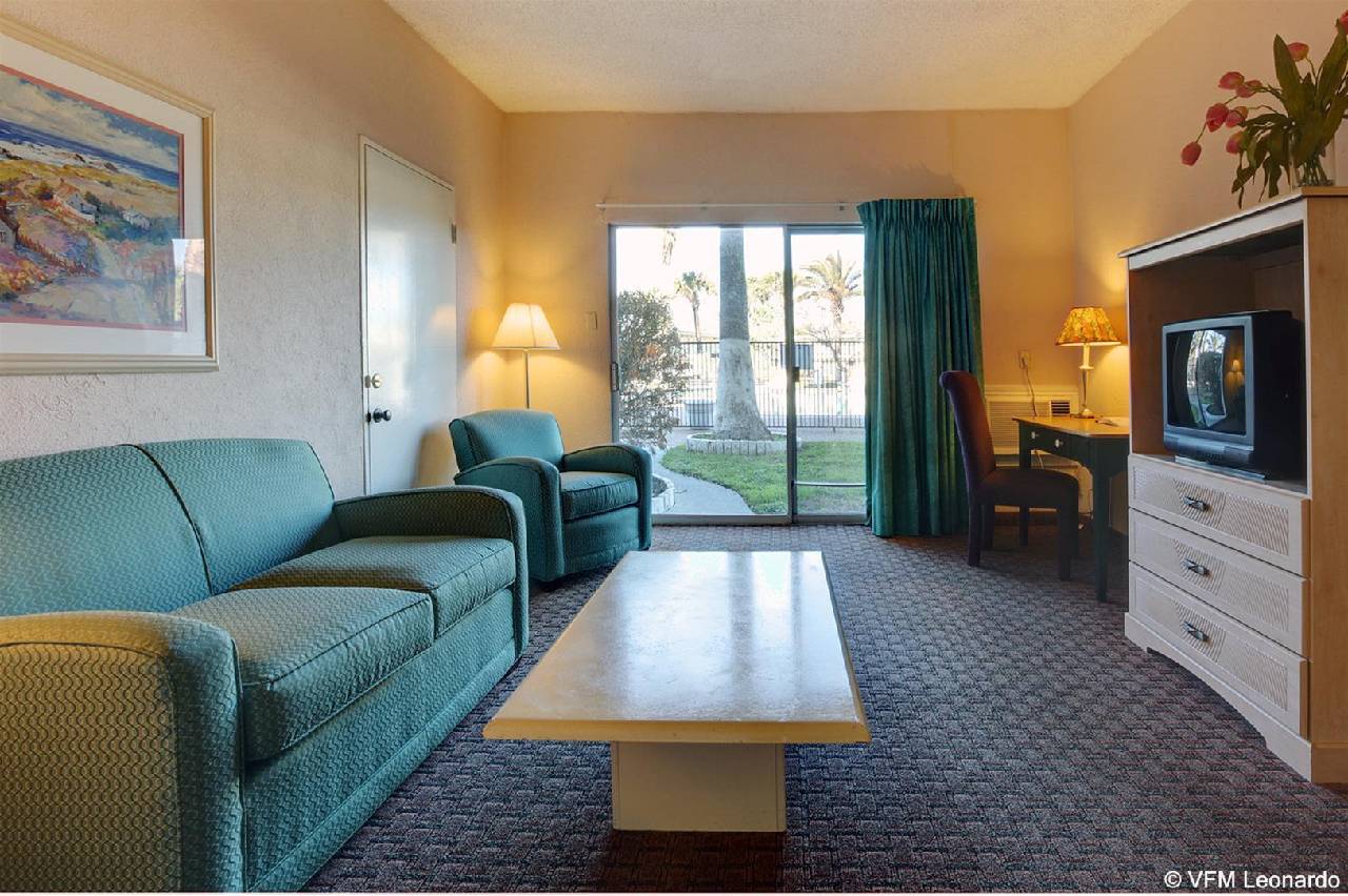 Americas Best Value Inn Texas Medical Center Reliant Park - photo 7