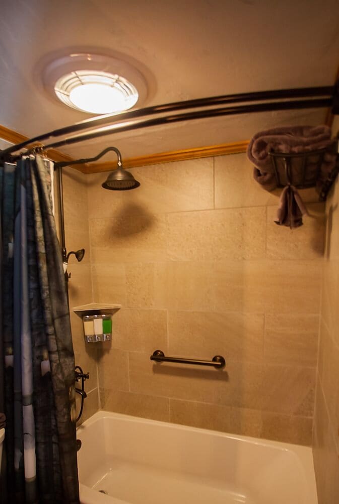 BarDew Valley Inn - photo 32