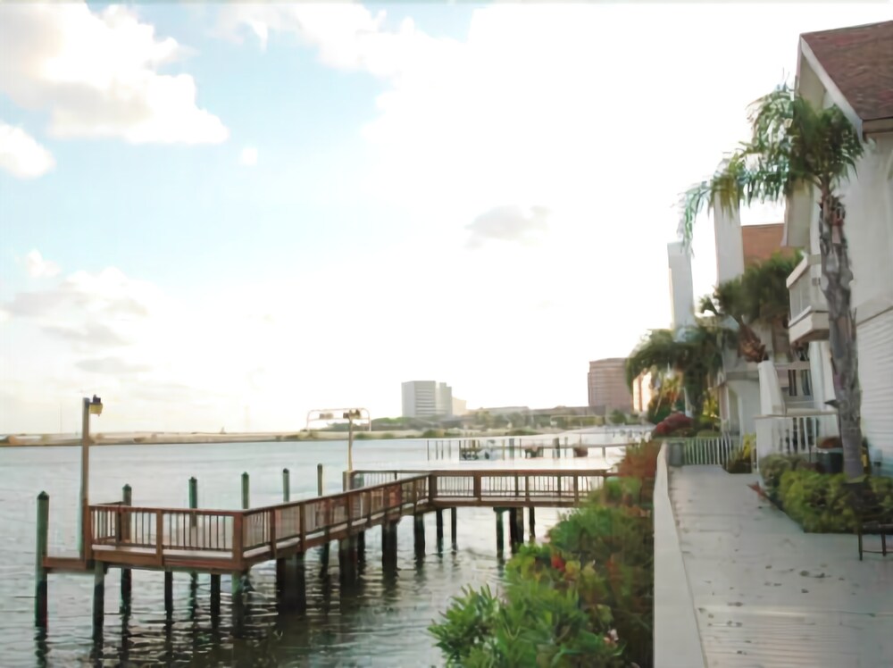 Chase Suite Hotel Tampa - photo 57