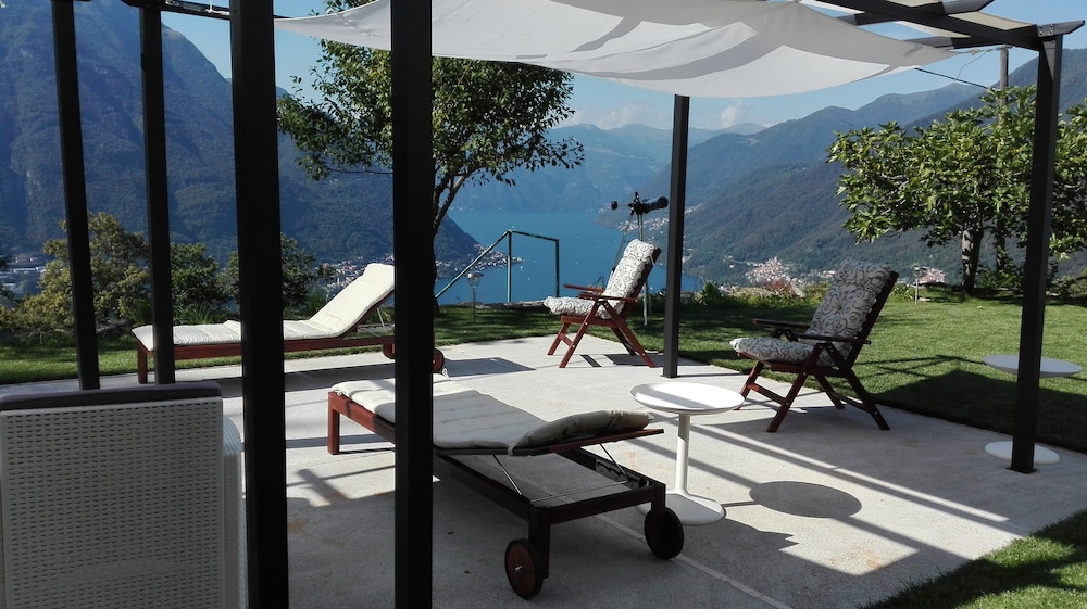 Essentia Guest House — 5-Star Luxury Hotel in Faggeto Lario, Italy