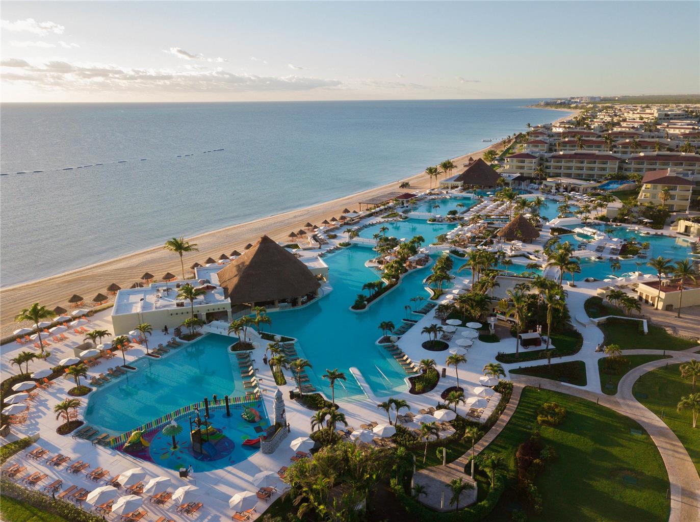 Moon Palace Cancun All Inclusive — 4-Star Luxury Hotel in Cancun, Mexico
