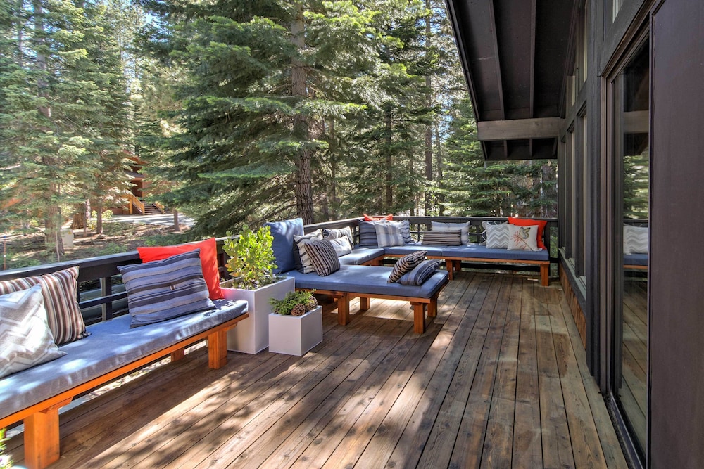 Free Ski Shuttle Spacious Northstar Resort Cabin - photo 24