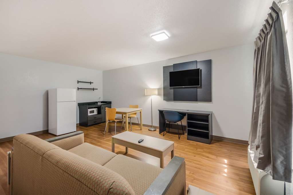 Motel 6 Laredo TX North I 35 - photo 16