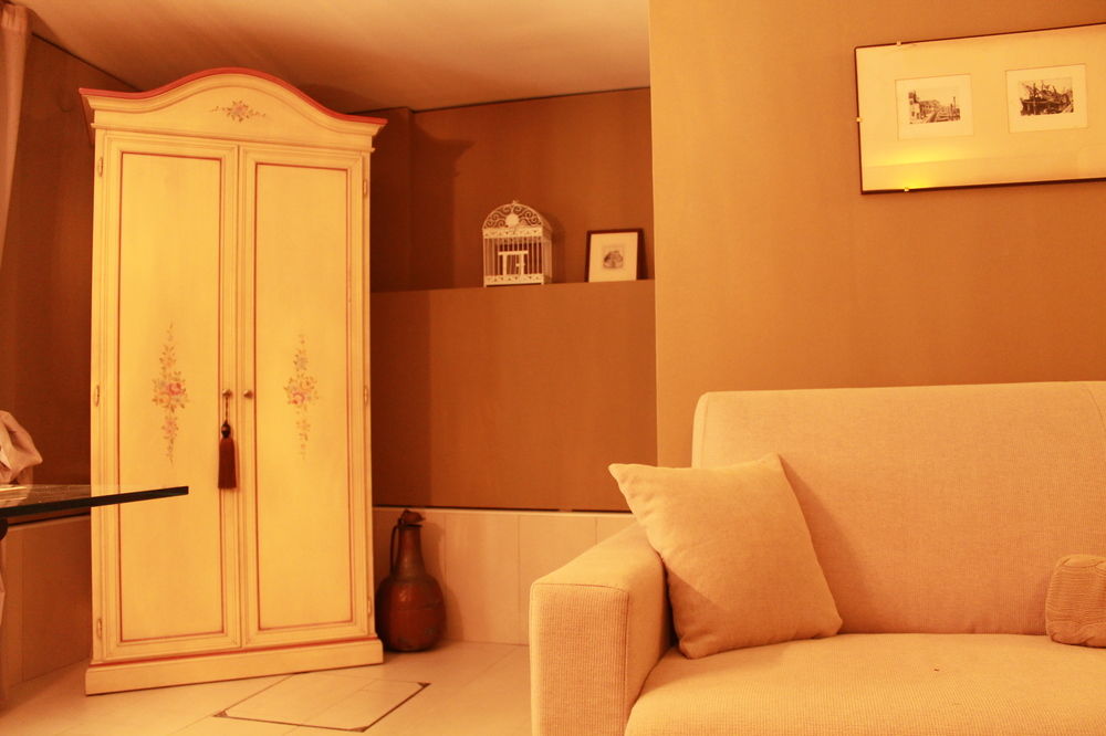The Charm Suites — Venice — photo 4