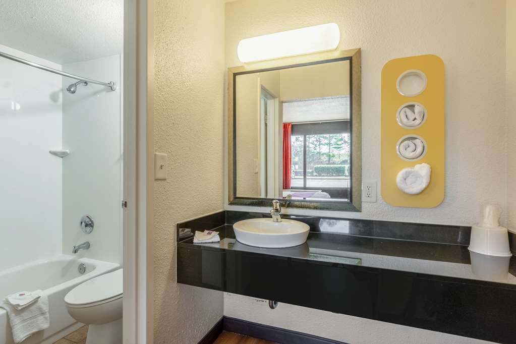 Motel 6 Little Rock AR West - photo 21