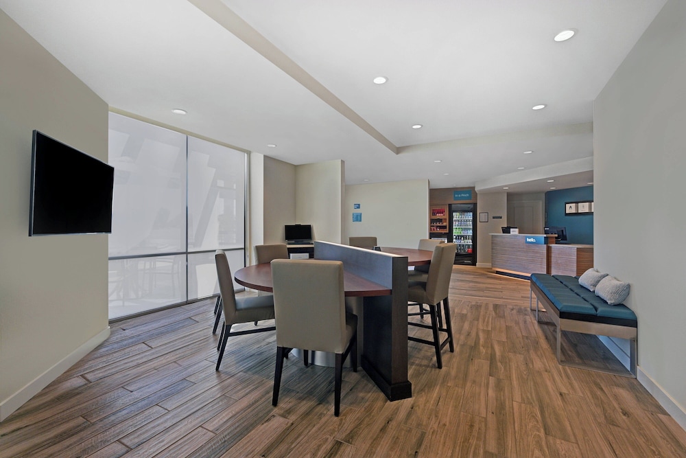 TownePlace Suites by Marriott Sacramento Airport Natomas - photo 39