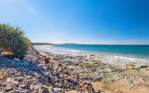 Aqua Vista Beach front location in Unknown City, Australia