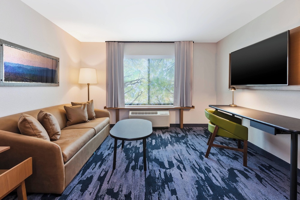 Fairfield Inn & Suites by Marriott Goshen - photo 14