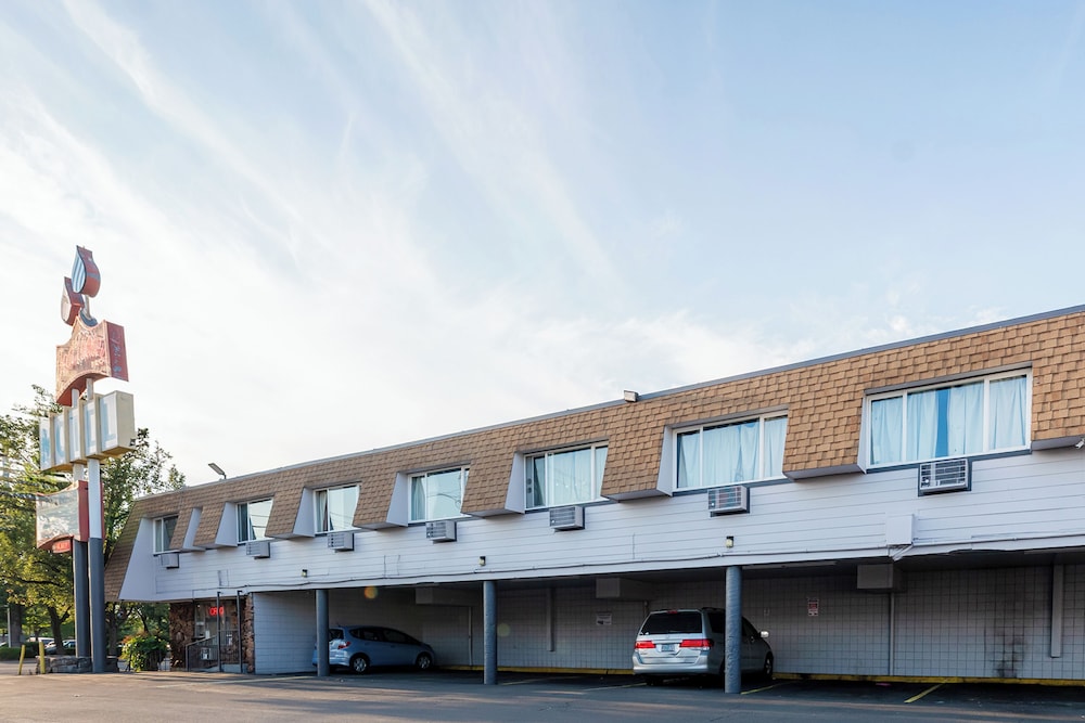 Best Value Inn by OYO Portland OR South East - photo 27