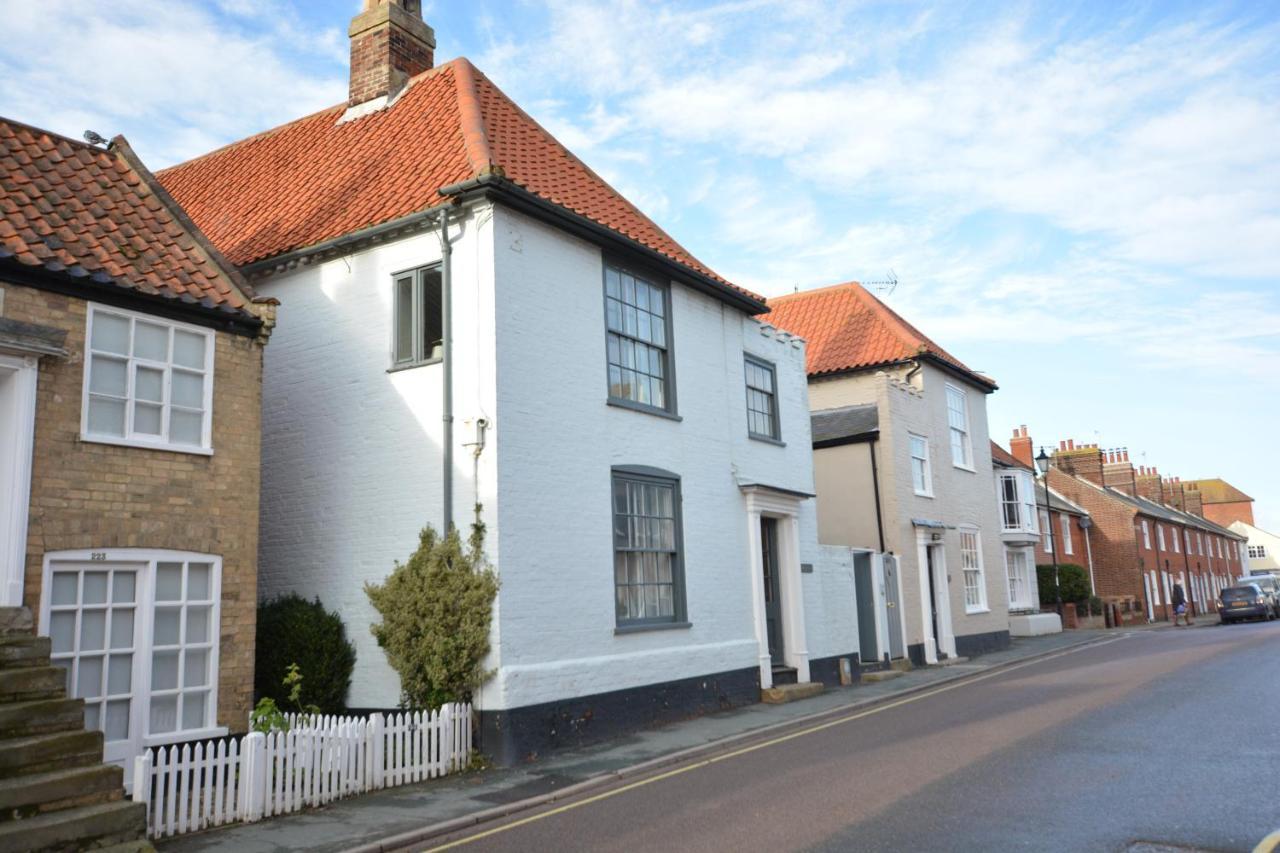 Gosfield Cottage Aldeburgh — 4-Star Luxury Hotel in Aldeburgh, United Kingdom