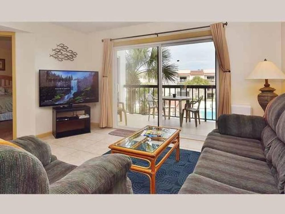 Ocean Village Club O35 - featured photo