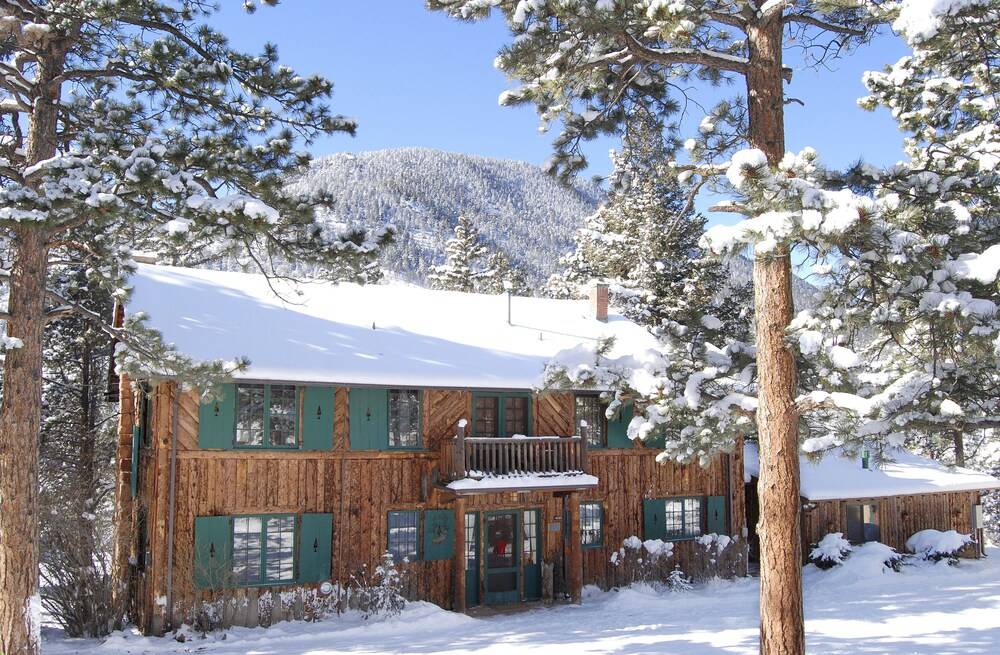 Pikes Peak Guest Cabin at Rocky Mountain Lodge - photo 27