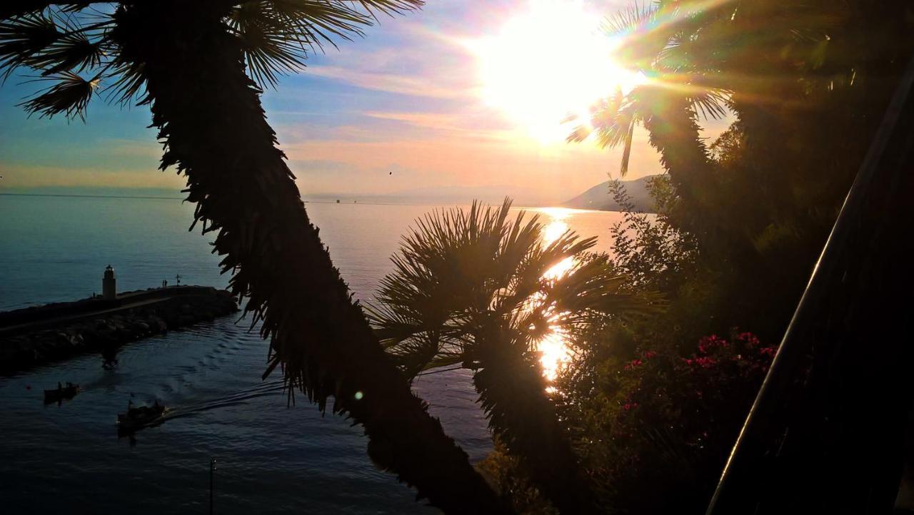 Camogli Golfo Paradiso la Casa Del Comandante — 4-Star Luxury Hotel in Camogli, Italy
