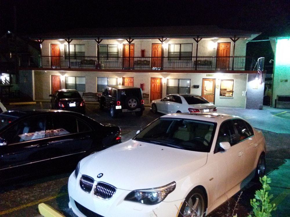 Merida Inn and Suites - photo 43
