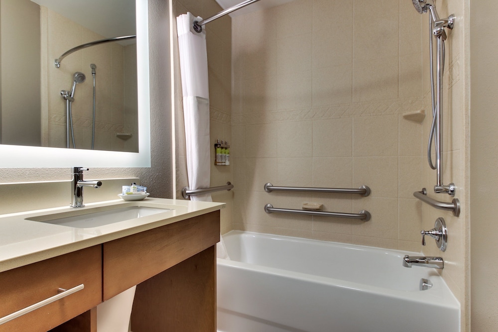 Staybridge Suites Missoula by IHG - photo 39