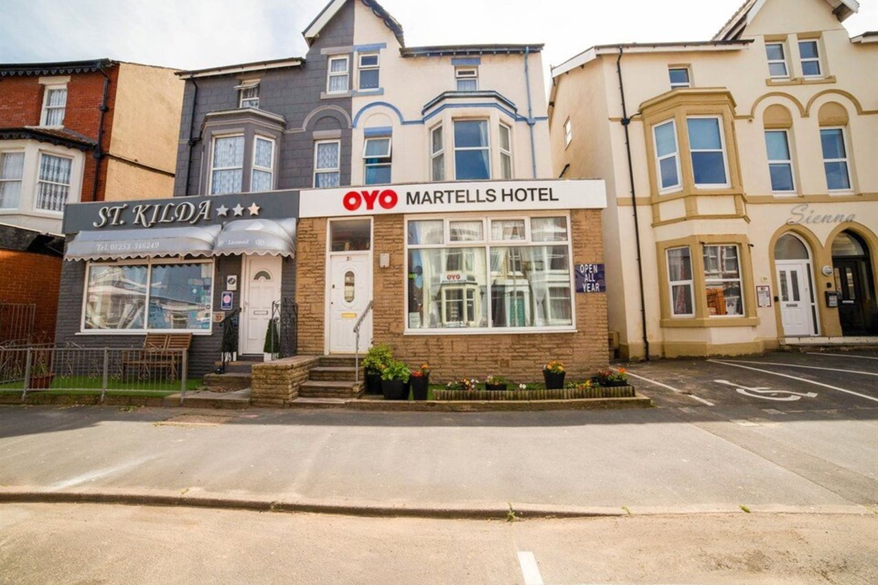 OYO Martell’s Hotel pet-friendly hotel Blackpool