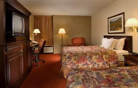 Pear Tree Inn McAllen - photo 8