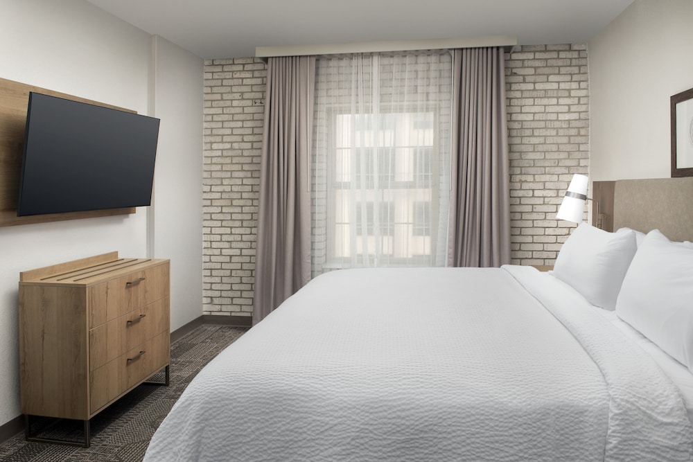 Staybridge Suites San Antonio by IHG - photo 6