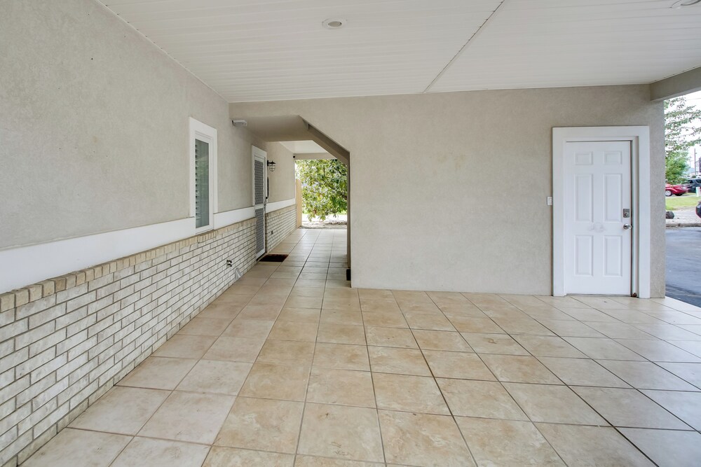 Lakefront Hot Springs Duplex w Shared Dock - photo 27