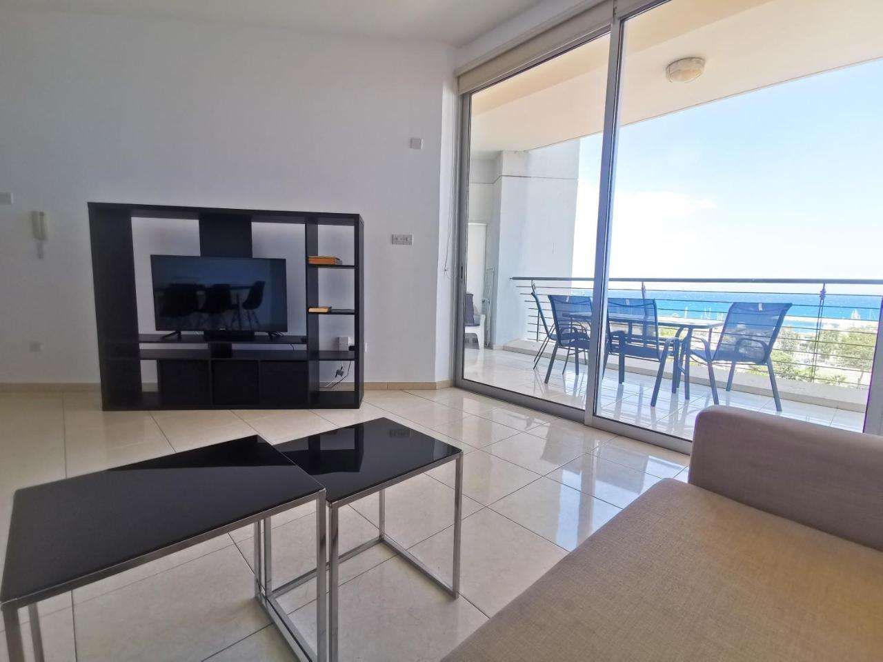 Laila’s Luxury Seaview Apartments