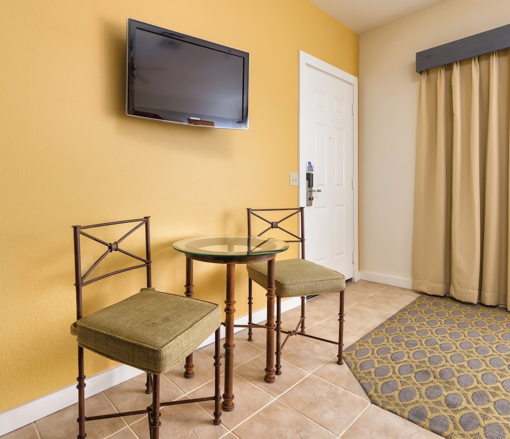 Worldmark Cathedral City - photo 7