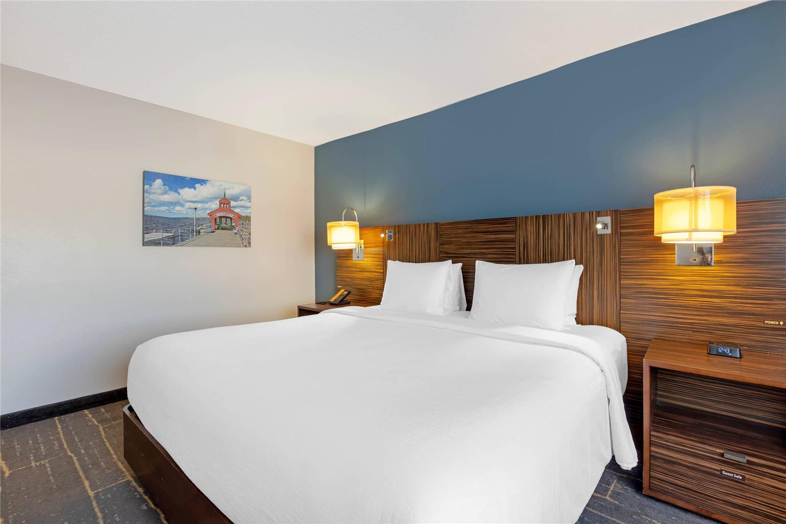 The Lux Hotel & Conference Center an Ascend Collection Hotel - photo 9