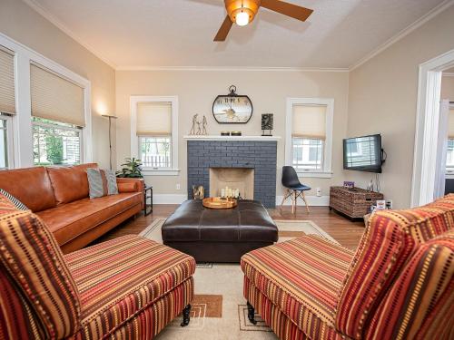 The Cherry St House near Missouri State University — 4-Star Luxury Hotel in Springfield, United States