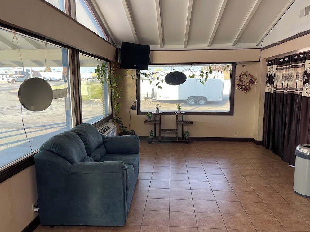 American Inn Motel in Pratt, United States