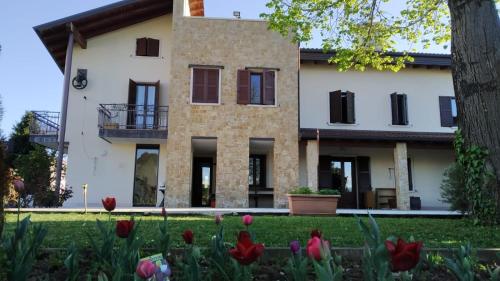 Corte Meridiana — 4-Star Luxury Hotel in Colognola Ai Colli, Italy