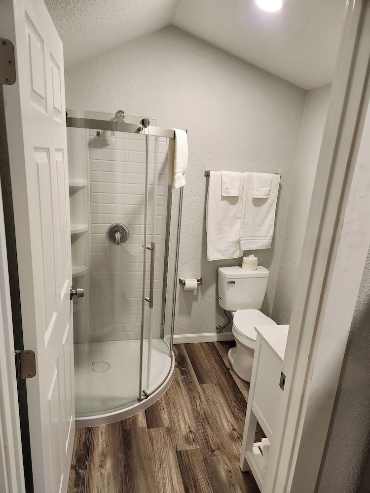 Silver Moon Motel & Suites - photo 32
