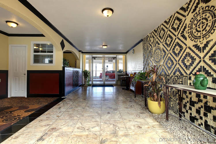 Budget Host Inn Arlington - photo 5