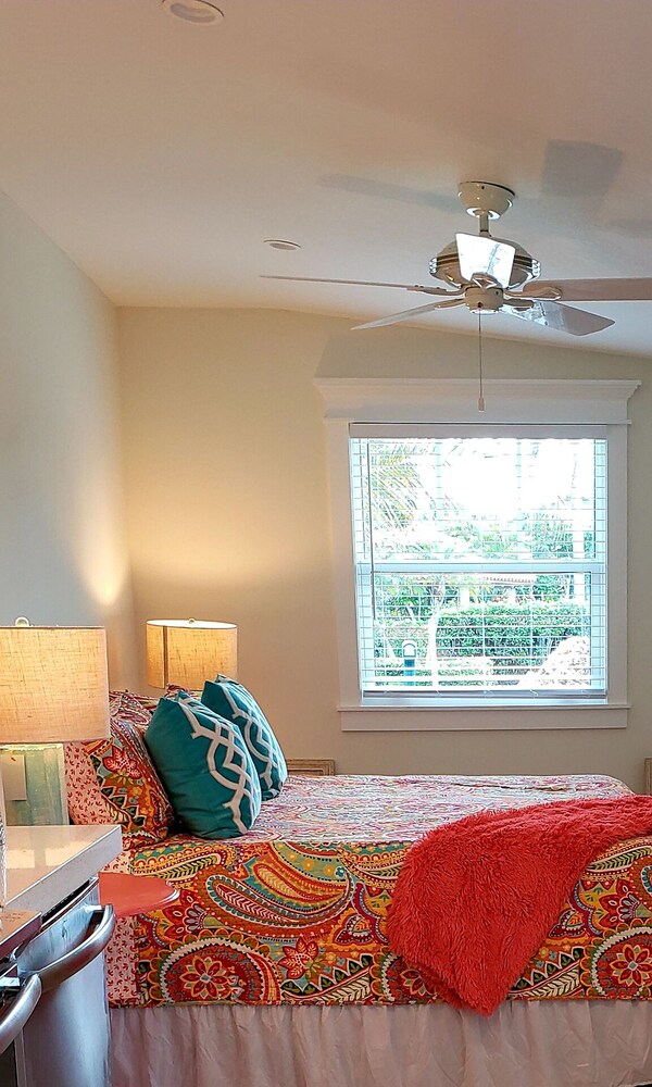 Islands West Resort Villas by AMI Locals - photo 11