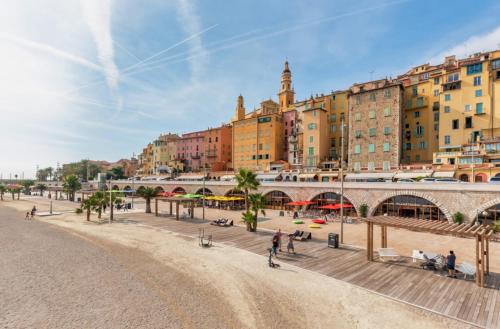 Studette 1 Piece in Menton, France