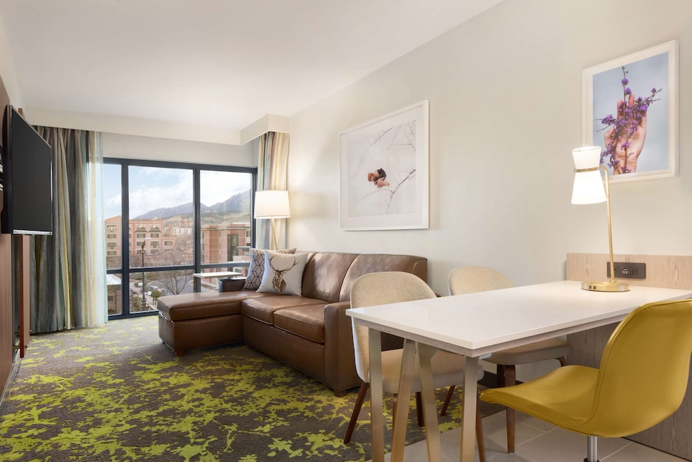 Embassy Suites by Hilton Boulder - photo 13