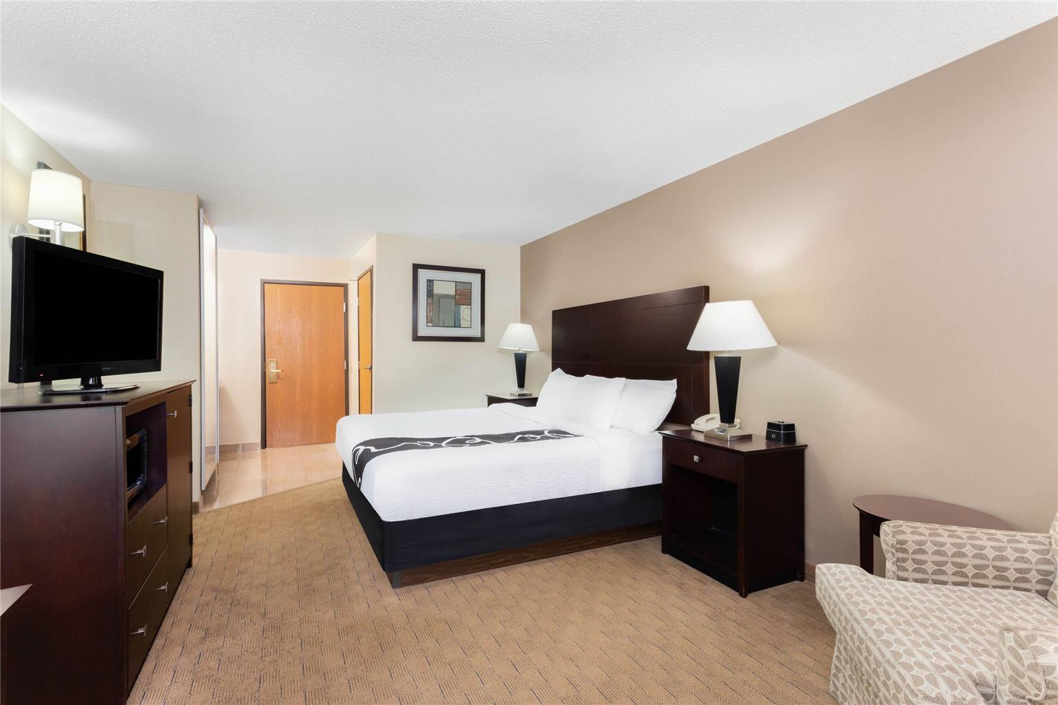 AmericInn by Wyndham Frankfort IN - photo 14