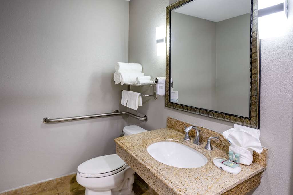 Baymont by Wyndham La Vergne Nashville I 24 East - photo 27