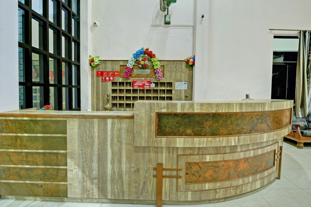 OYO 30636 Hotel Navaratna International in Bijapur, India