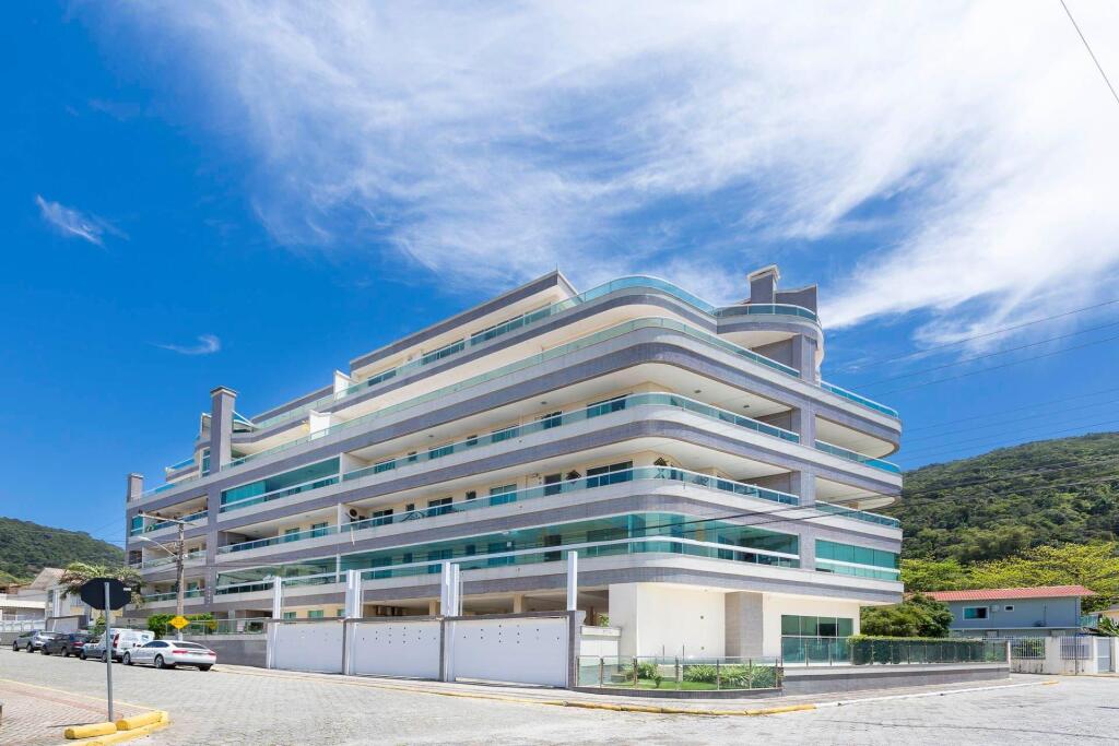 402BD Linda Cobertura Alto Padrão com 4 suítes terraço com Jacuzzi para até 10 pessoas com VISTA ao MAR em Bombinhas SC